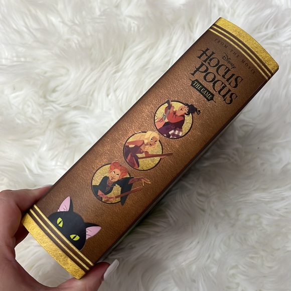 NEW Disney Hocus Pocus: The Game  - A Cooperative Game of Magic and Mayhem - Picture 9 of 10